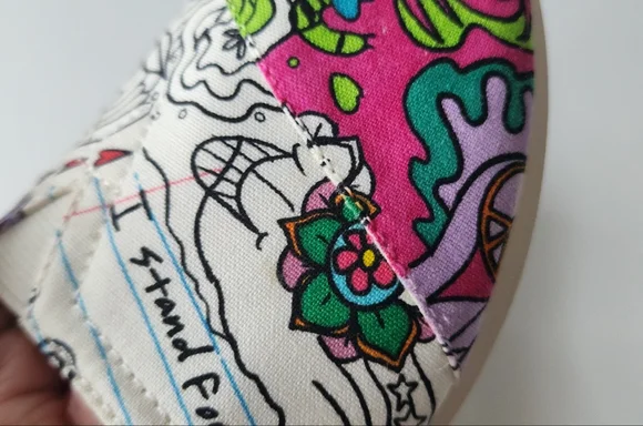 TOMS Ortholite Slip-On Graphic and Colorful Womens Canvas Shoes, Size 6.5 - Picture 12 of 12